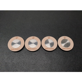 Hydra isolator Spike Pad 8db