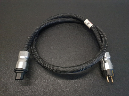 Hydra Next II H.R.C 1.5Méter  tápkábel 1db!